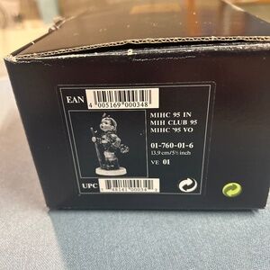 Hummel Figurine #760-1995/96 TMK7 Country Suitor Exclusive Edition